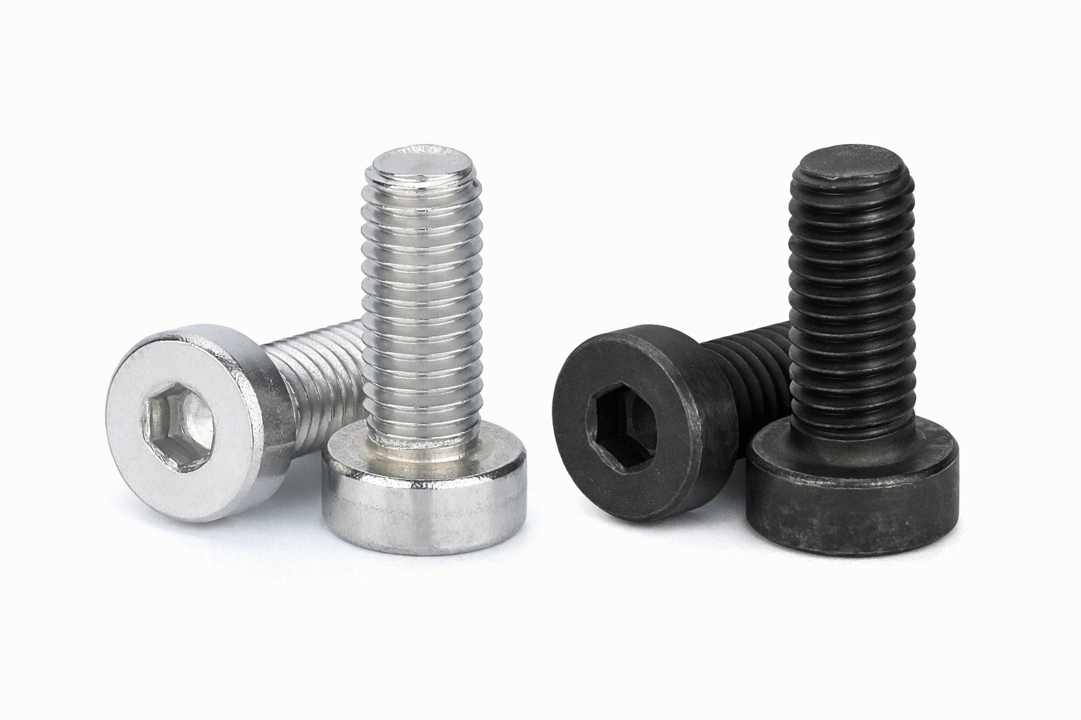 DIN 7984 8.8 М 6х30 Винт с низкой головкой и внутренним шестигранником